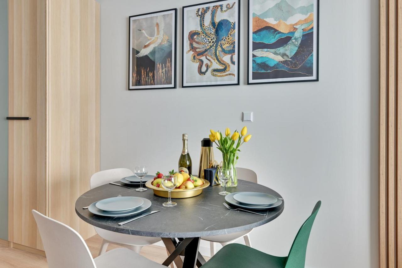 Apartament Walowa Shipyard 그단스크 외부 사진